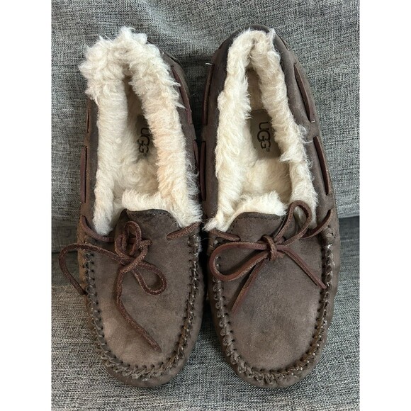 Ugg Dakota Moccasin Slippers Womens Size 6 Suede Leather Shoes Brown She… - Picture 2 of 9